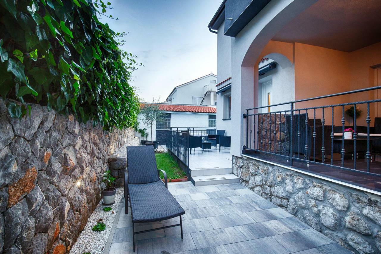 Vilaveja Крк Экстерьер фото